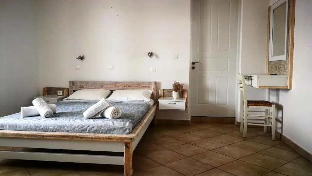 standard triple studio (2)