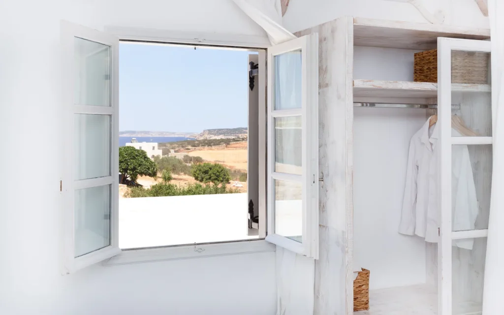 studio with balcony (11)